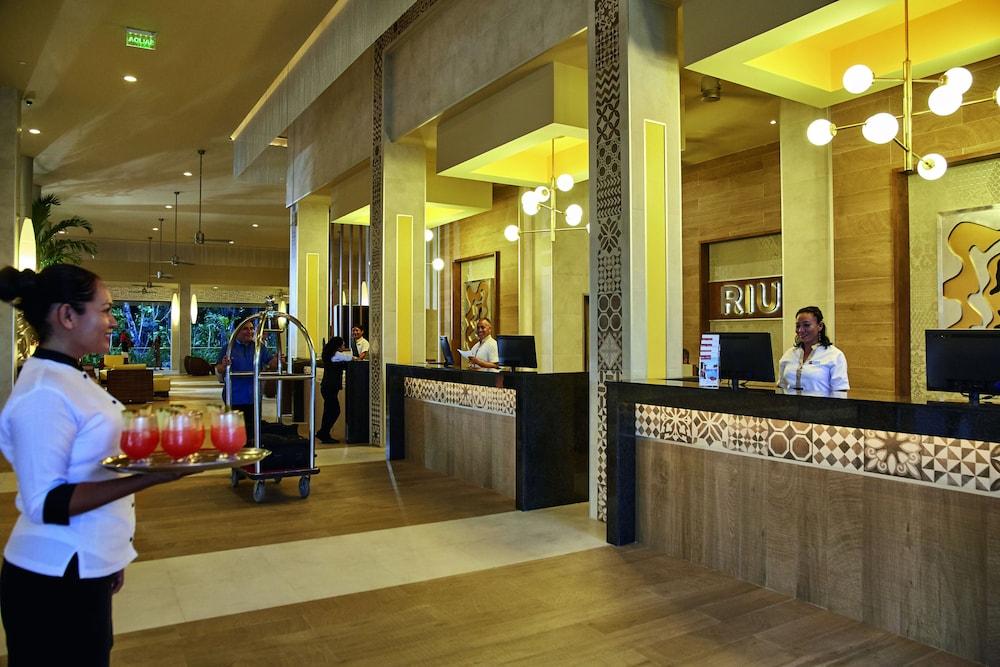 Hotel Riu Tequila à Playa del Carmen Extérieur photo